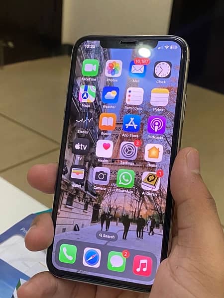 iPhone X 256 GB 12