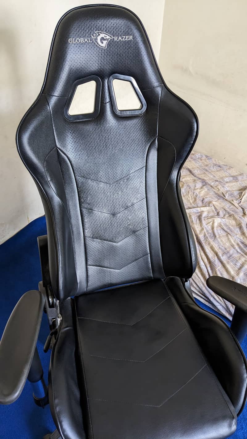 Global Razer Gaming Chair - Office Chairs - 1092674953