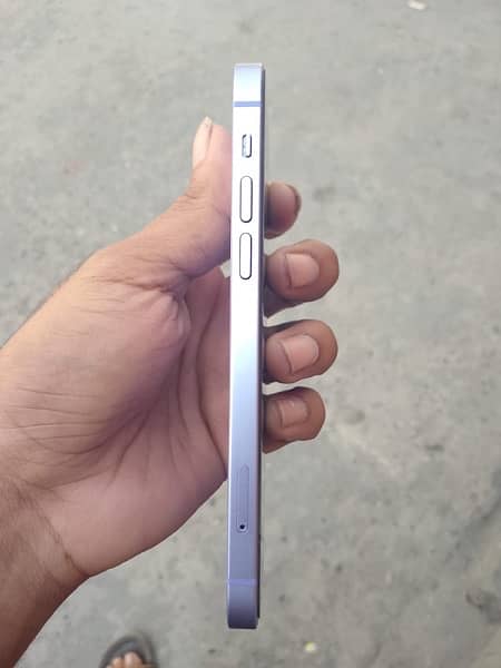 iPhone 12 jv non pta non active 10 by 10 condition 4