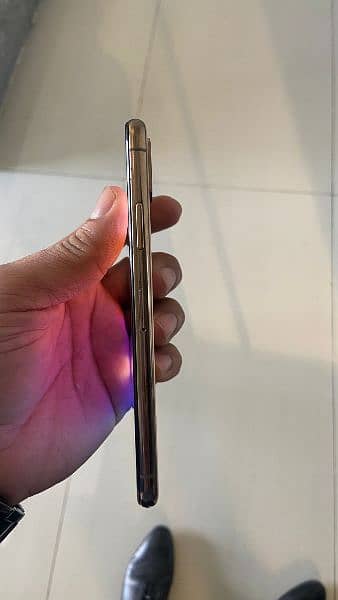 iPhone Xs 256GB 3