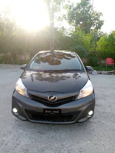 Toyota Vitz 2012 5