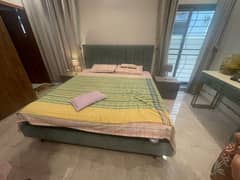 Bed / Bed set / double bed / bed set for sale / home furniture