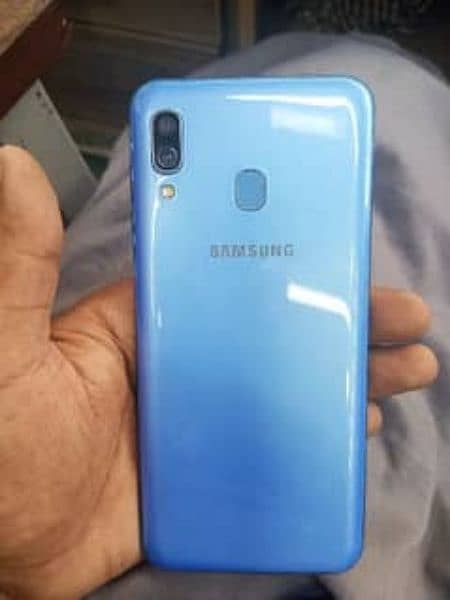 Samsung a30 4 64 pta approve 2