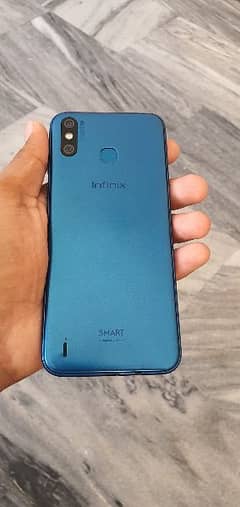 Infinix Hot 8 lite