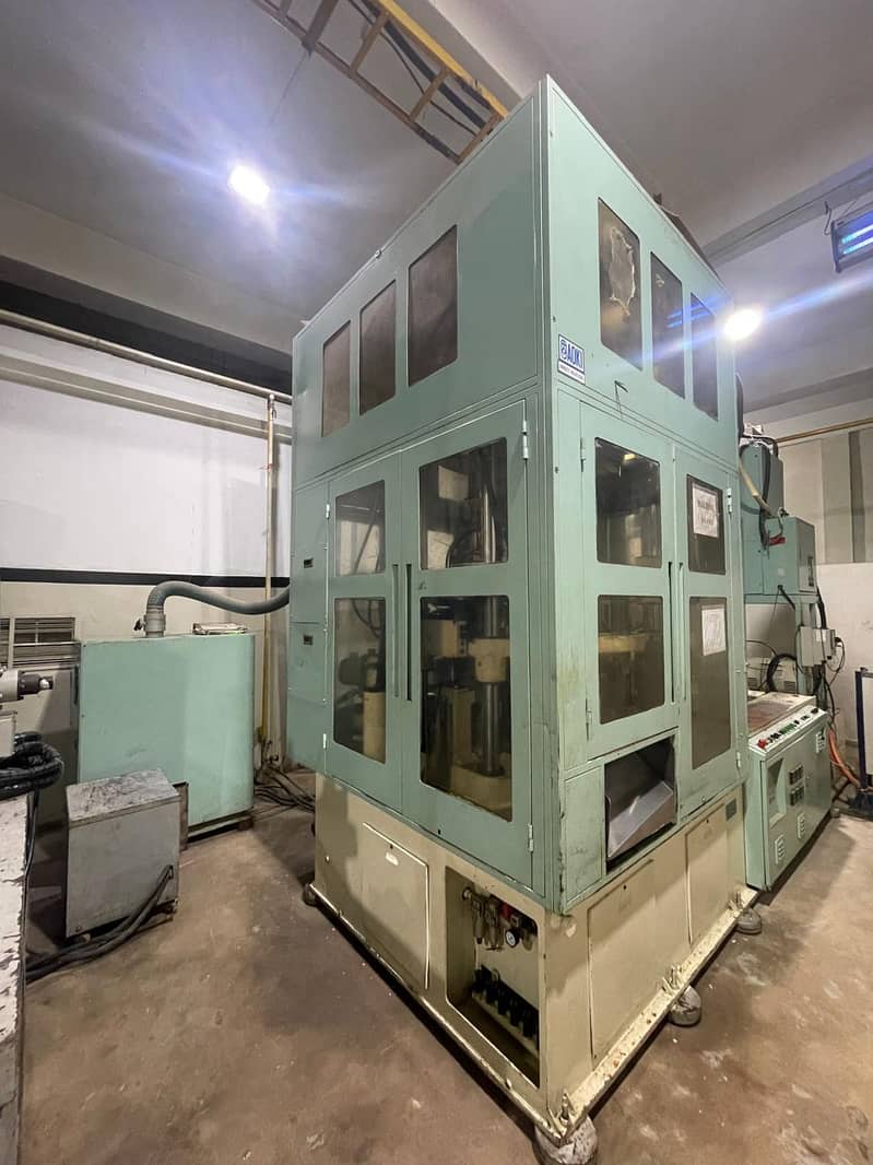 AOKI - JAPAN PET INJECTION BLOW MOLDING MACHINE FOR SALE 3