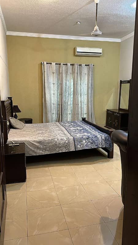 New Furnished Room for Girls Working Woman 2