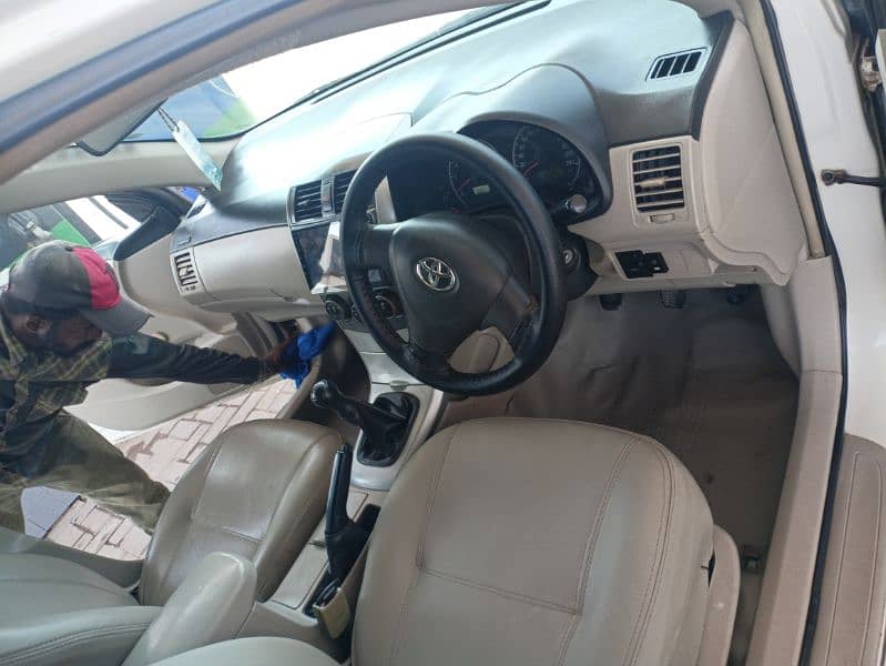 Toyota Corolla XLI 2014 13