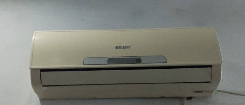 Orient 1 Ton AC sale 0