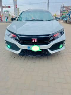 Honda Civic VTi Oriel 1.8 Model 2018