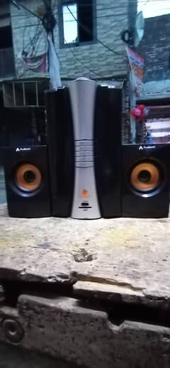 woofer speaker