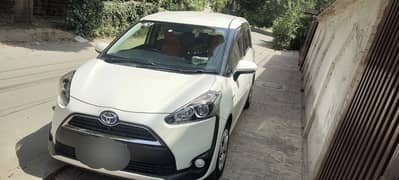 Toyota Sienta 4.5 Grade, Total Genuine