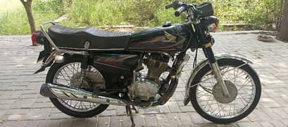 Honda CG 125 2019 color Black  For Sale