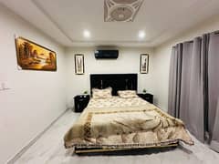 One bedroom VIP apartment for rent for 3to4 hours in bahria town