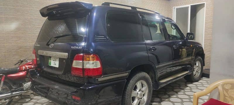 Toyota Land Cruiser 1998 3