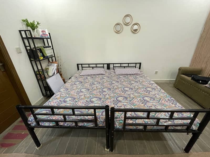 2 Single iron rod Beds 3