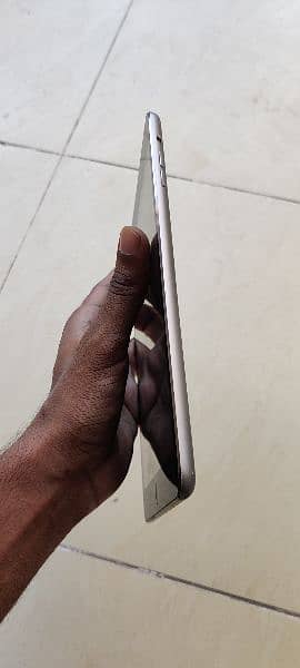 ipad mini 2 silver gray colour 16 gb 1