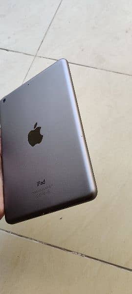 ipad mini 2 silver gray colour 16 gb 3