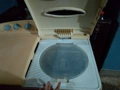 Dawlance jumbo size washer and dryer machine