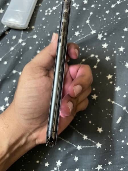 IPhone 11 pro 256 gb 3