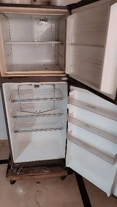 Dawlance Refrigerator