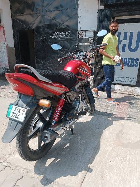 honda cb125 F model 2020 Red colour 8