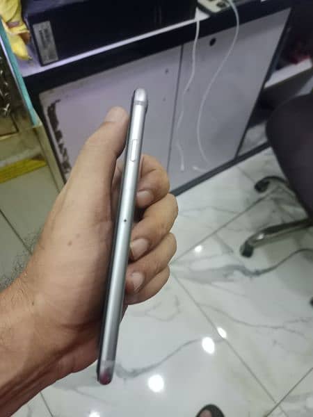 iphone 6s.  64gb pta 2