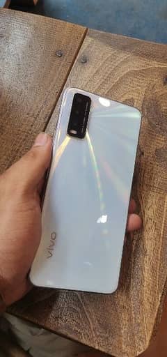 vivo y20 with box