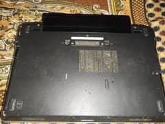 Dell laptop 500Gb storage and keyboard and mouse include and also GTA5