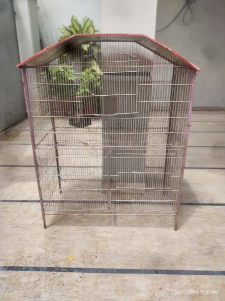 cage for sale. 3fit length 3fit hight 1.5 fit bright 3