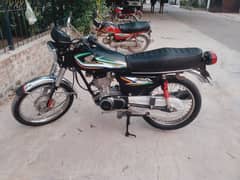 CG 125 Metro for sale, Watts app number# 0344.1407625