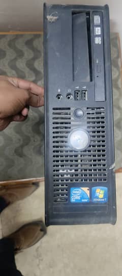 Dell desktop with LCD