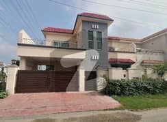 4 Bed House For Rent Which Is Centrally Located In Askari 11 - Sector B In Lahore