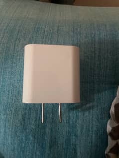 Apple adapter 20 Watts