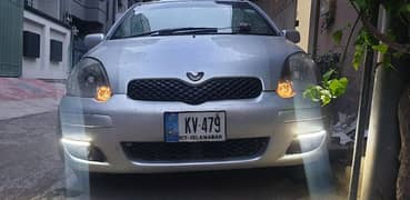 Toyota Vitz 2002