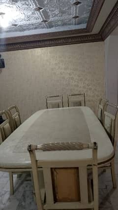 Dinning table