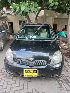 Toyota Vitz 2003