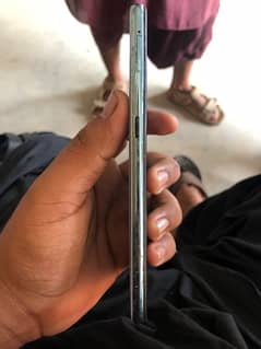 vivo s1   / official pta approved / 4/128GB / indisplay finger ok