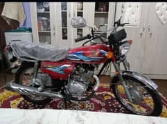 new bike h 500 kilometer chali wi h bs running pr h