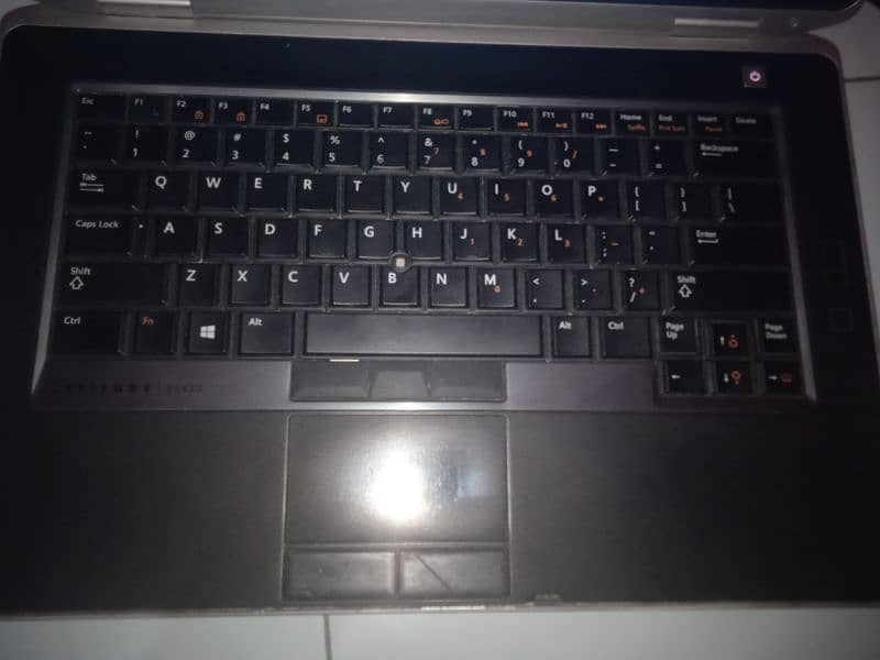 Dell latitude E6430 ( core i5 3 generation) 5