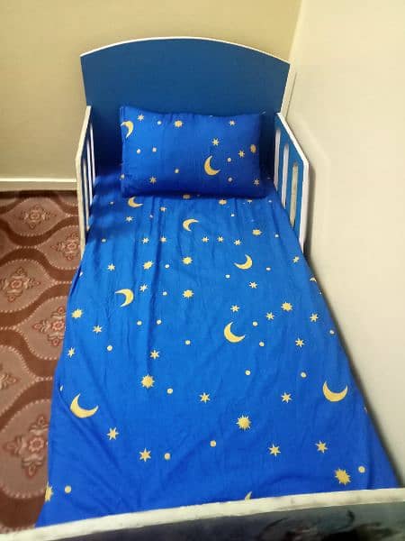 kids bed 1