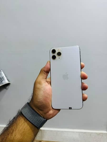 iPhone 11 Pro & 11 Pro Max 256gb All Okay (Read Add) 7