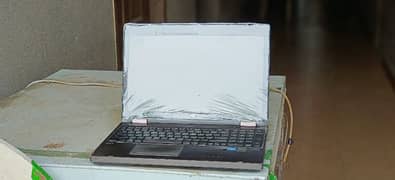 Hp Laptop (intel - i7)