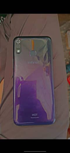 Infinix hot 8 lite