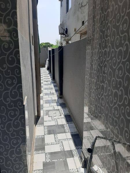 House for sale 9 marla usman block bahria town lahore 1