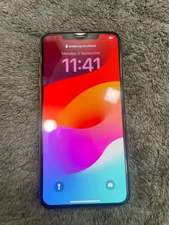 Iphone xs max 64 gb