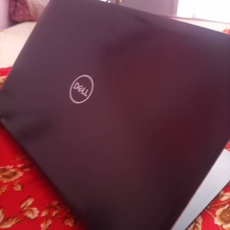 Dell Latitude 5400 Core i7 8th Gen 3