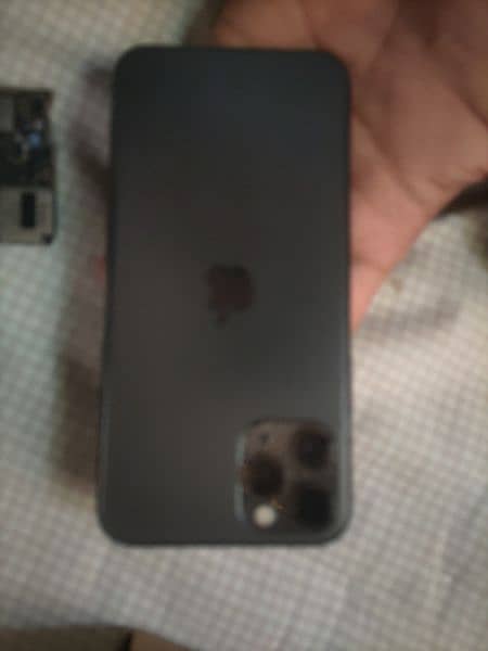 iPhone 11 Pro Dead Motherboard for Sale | Repair or Parts 4