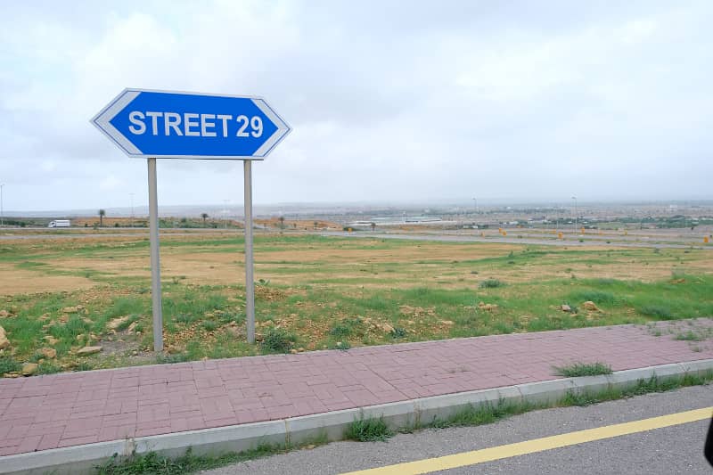 Precinct 25 Residential plot of 125 Sq. yards with allotment in hand in Bahria Town Karachi 10