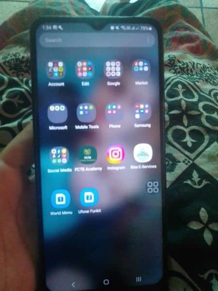 Samsung galaxy a12 1