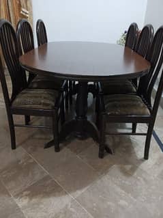 Dining Table with 6 chairs